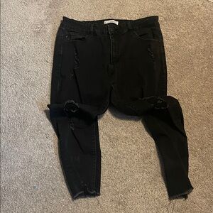 Black Distressed Jeans